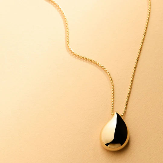 Sunshower Small Yellow Gold Necklace