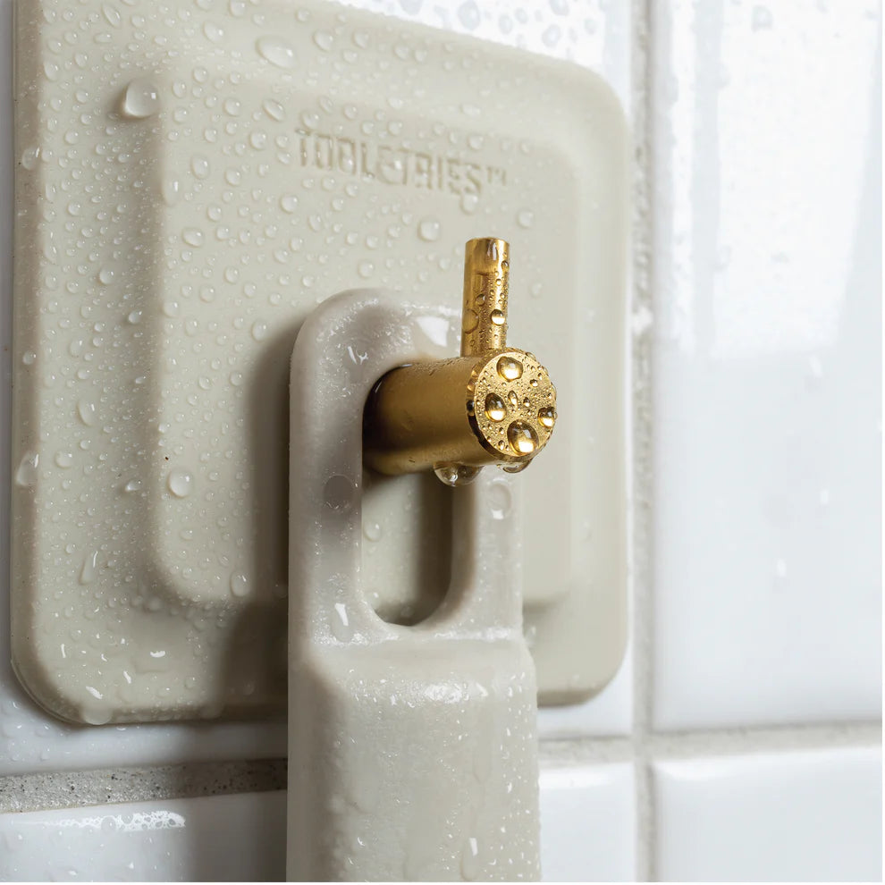 The Arnold Shower Hook | Sand