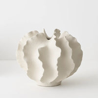 Salento Vase | Limestone