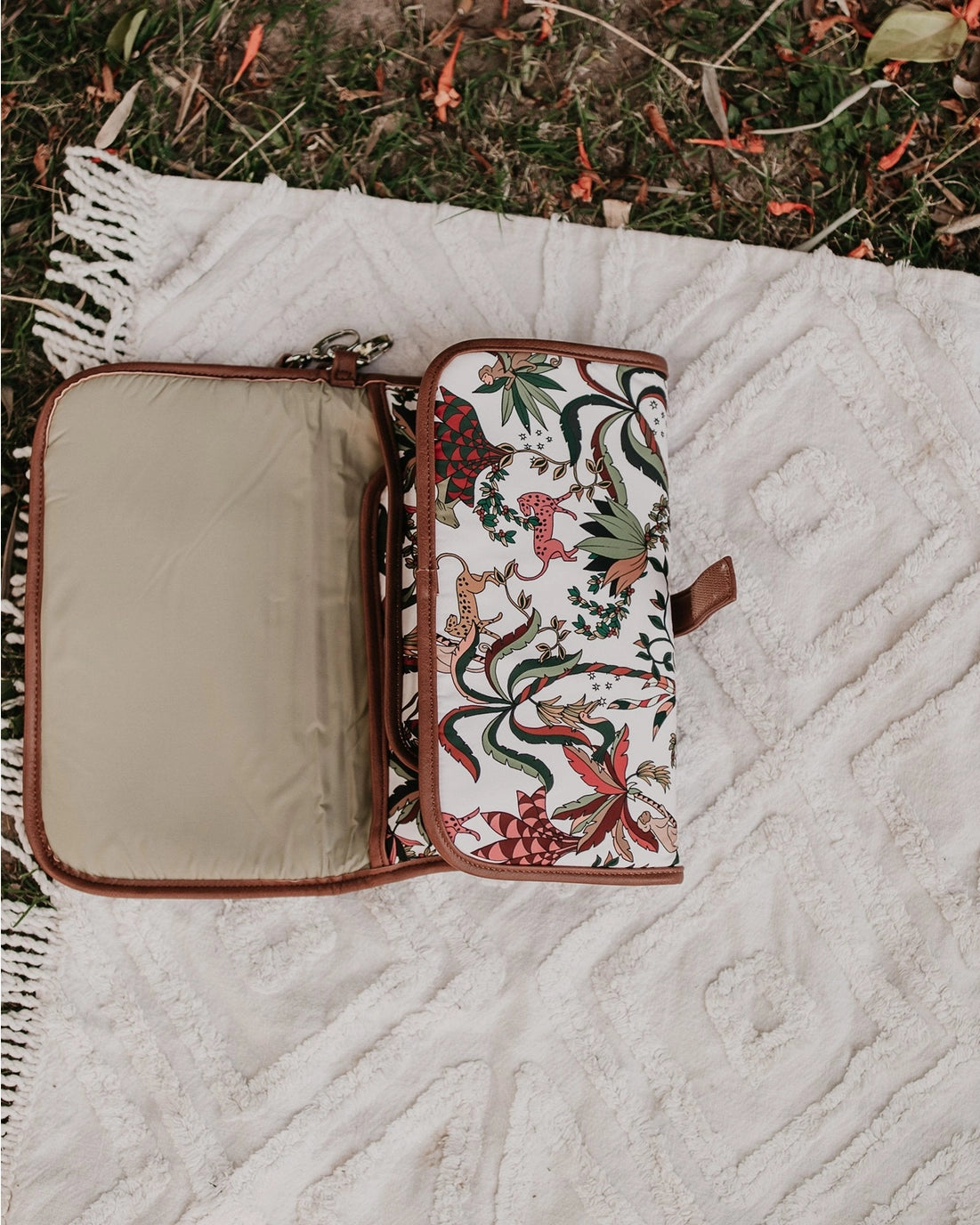 Change Mat Clutch | Jungle Cream/Tan