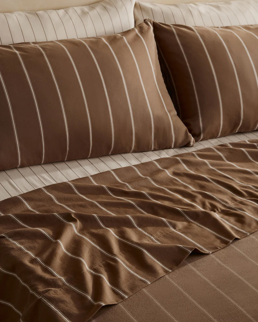 Flat Sheet | Caramel