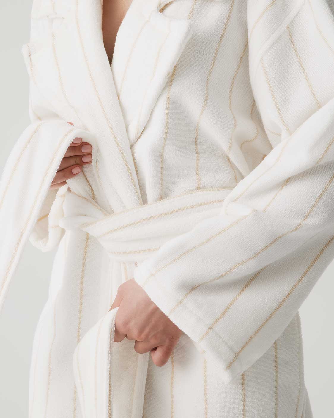 Robe | Biscuit