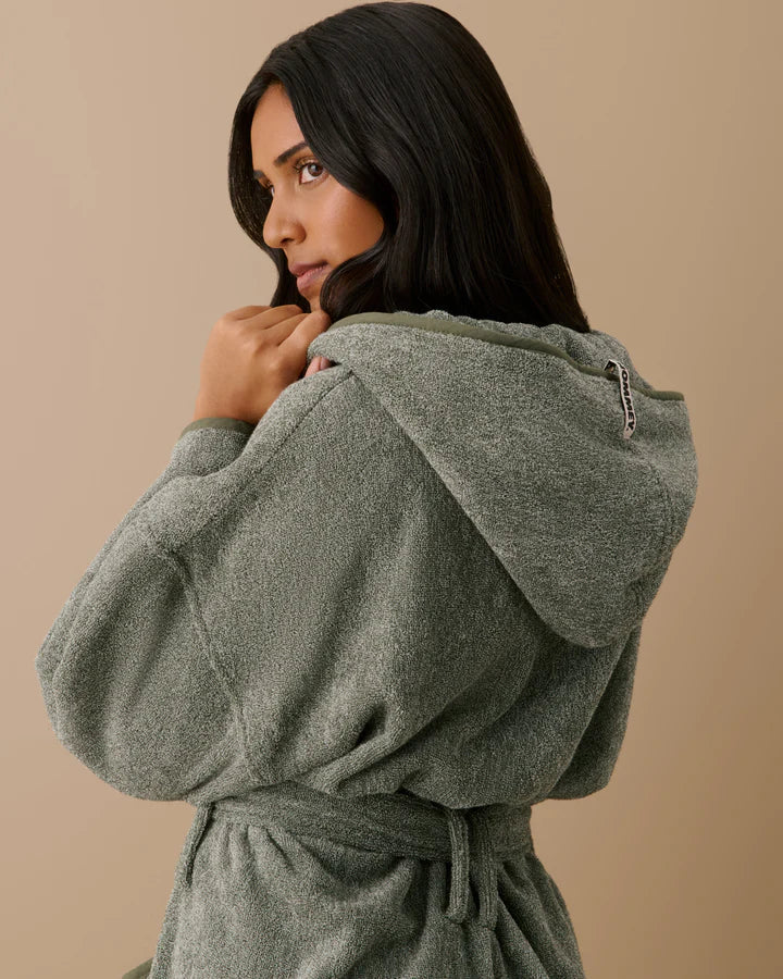 Robe | Lotus
