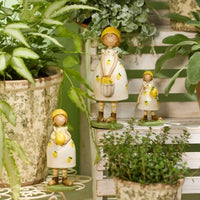 Lemon Girls Standing