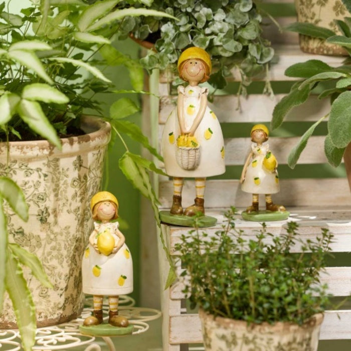 Lemon Girls Standing