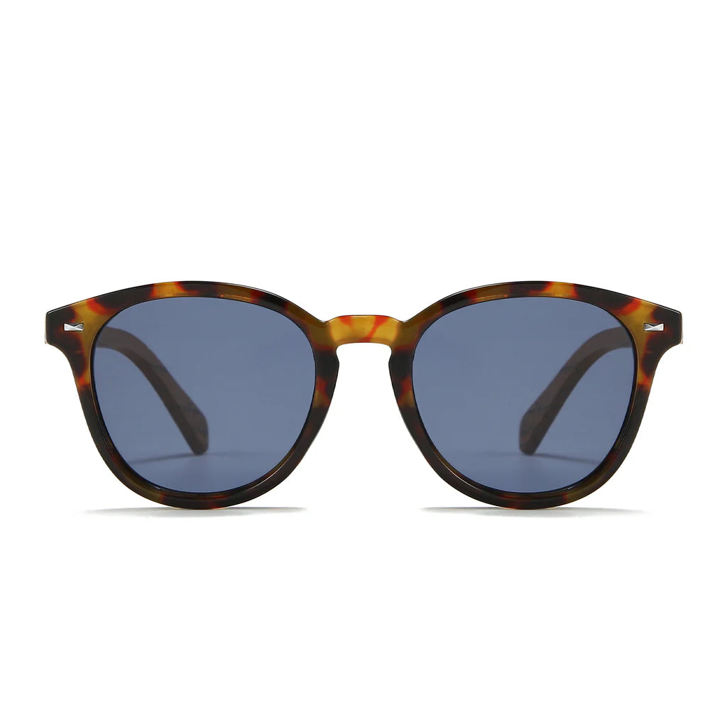 Taine | Khaki Lens l Walnut Arms