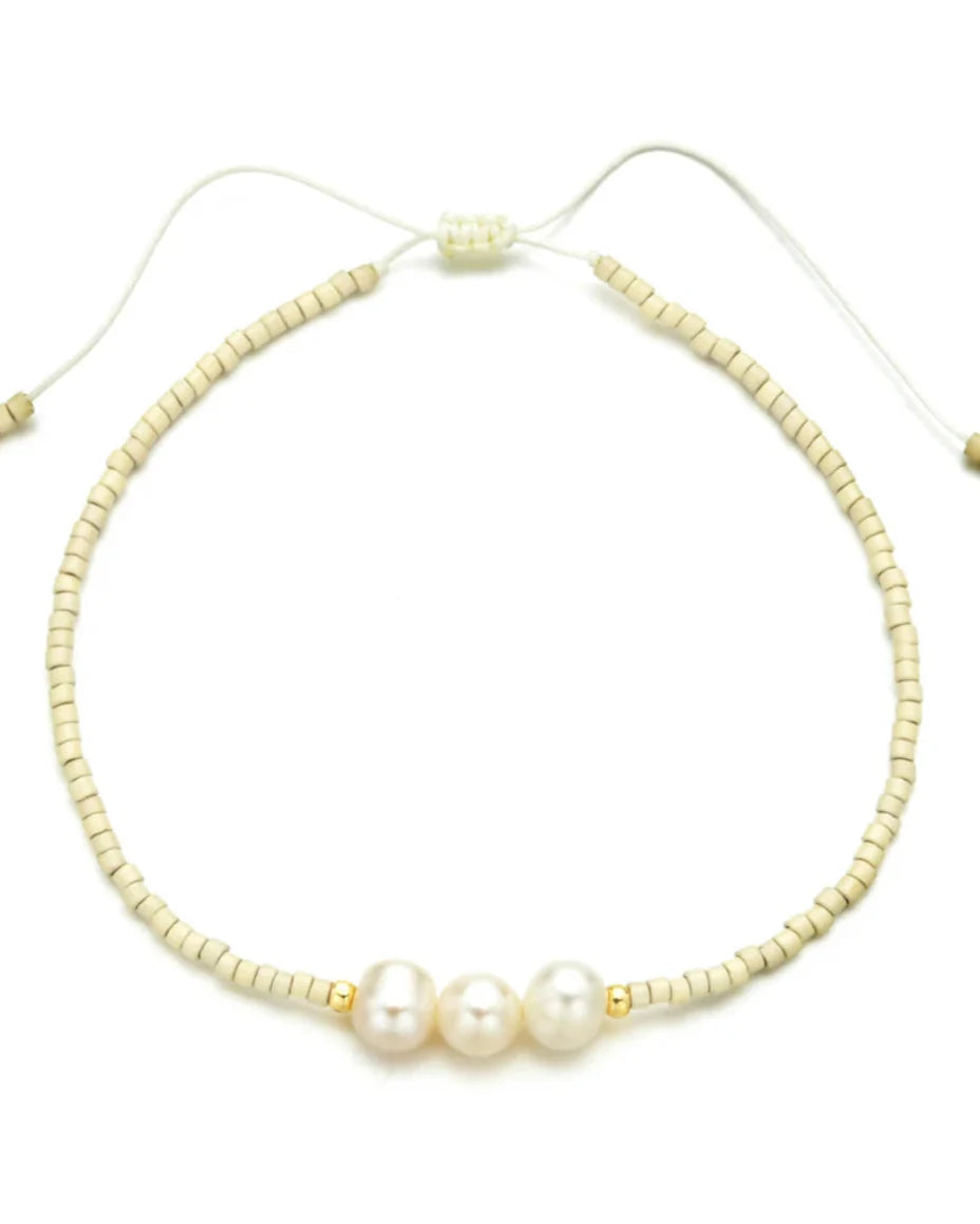 Pearl Essence Seed Bead Bracelet