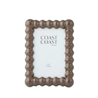 Farrow Resin Frame | Choc