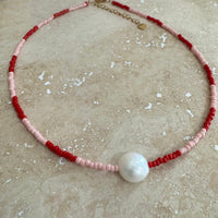 Lively with Pearl Necklace | Strawberry