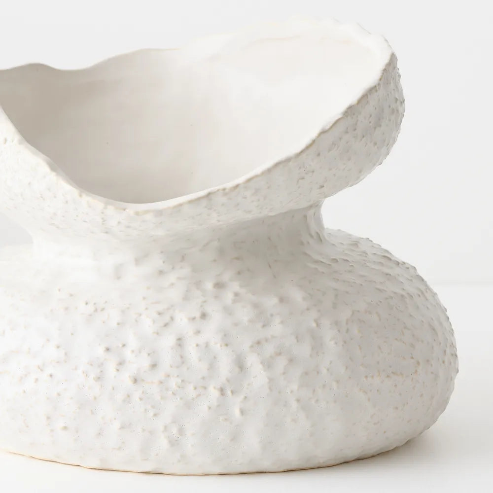 Elio Vase | White