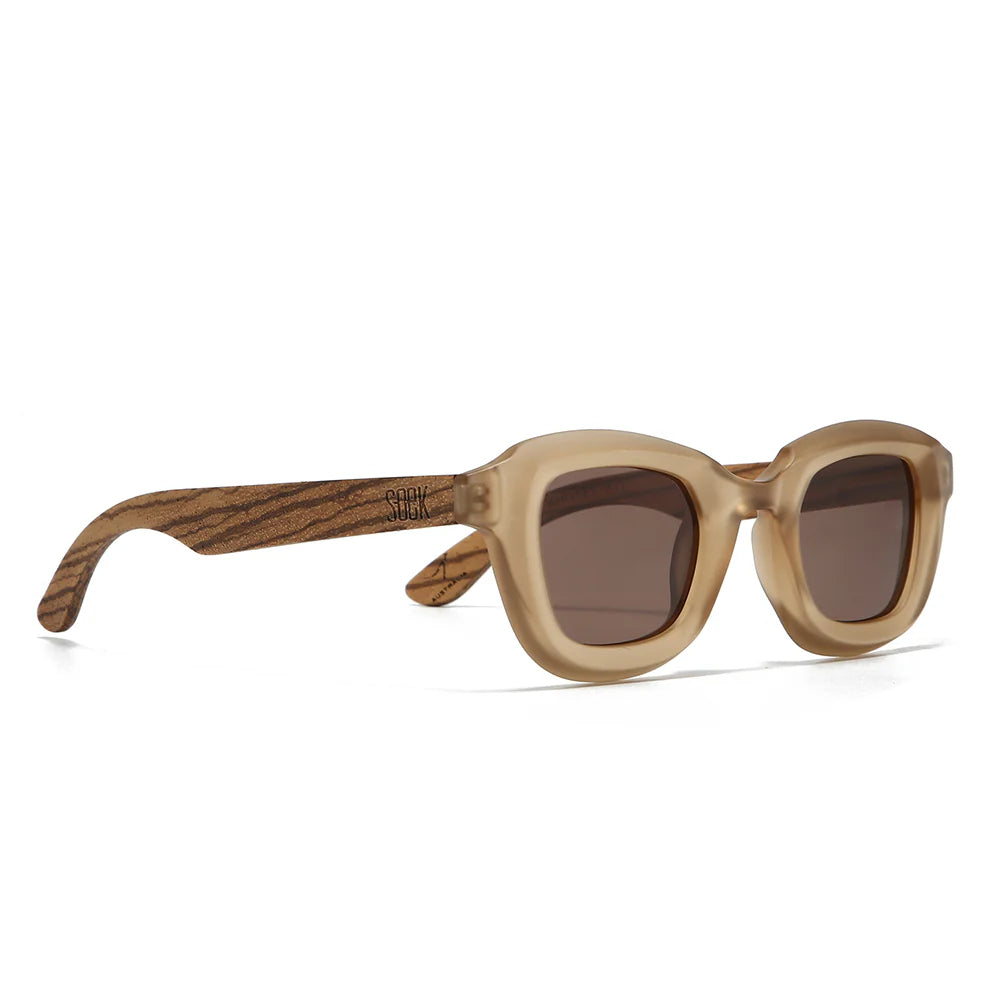 Quest Whiskey l Sunglasses l Polarised Lens l Walnut Arms