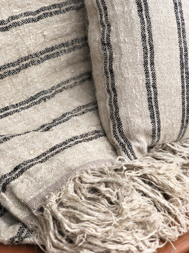 Angaston Handloomed 100% Linen Throw | Black Stripe