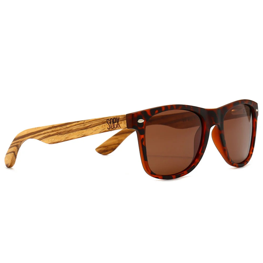 Avoca Walnut | Brown Lens | Walnut Arms