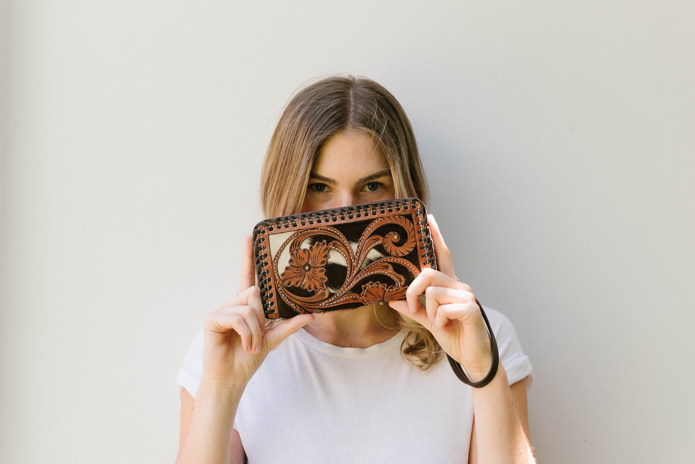 Marsala Cowhide Zippered Wallet with Tooled Cutwork