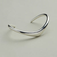 La Muse Hinged Cuff | Sterling Silver
