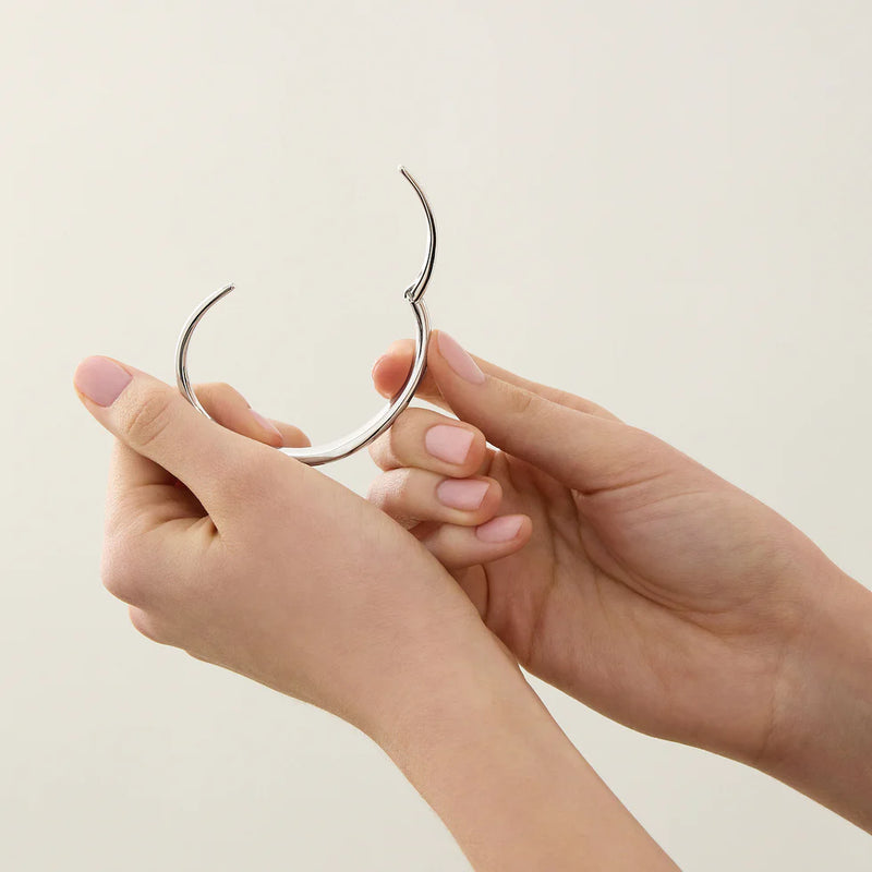 La Muse Hinged Cuff | Sterling Silver