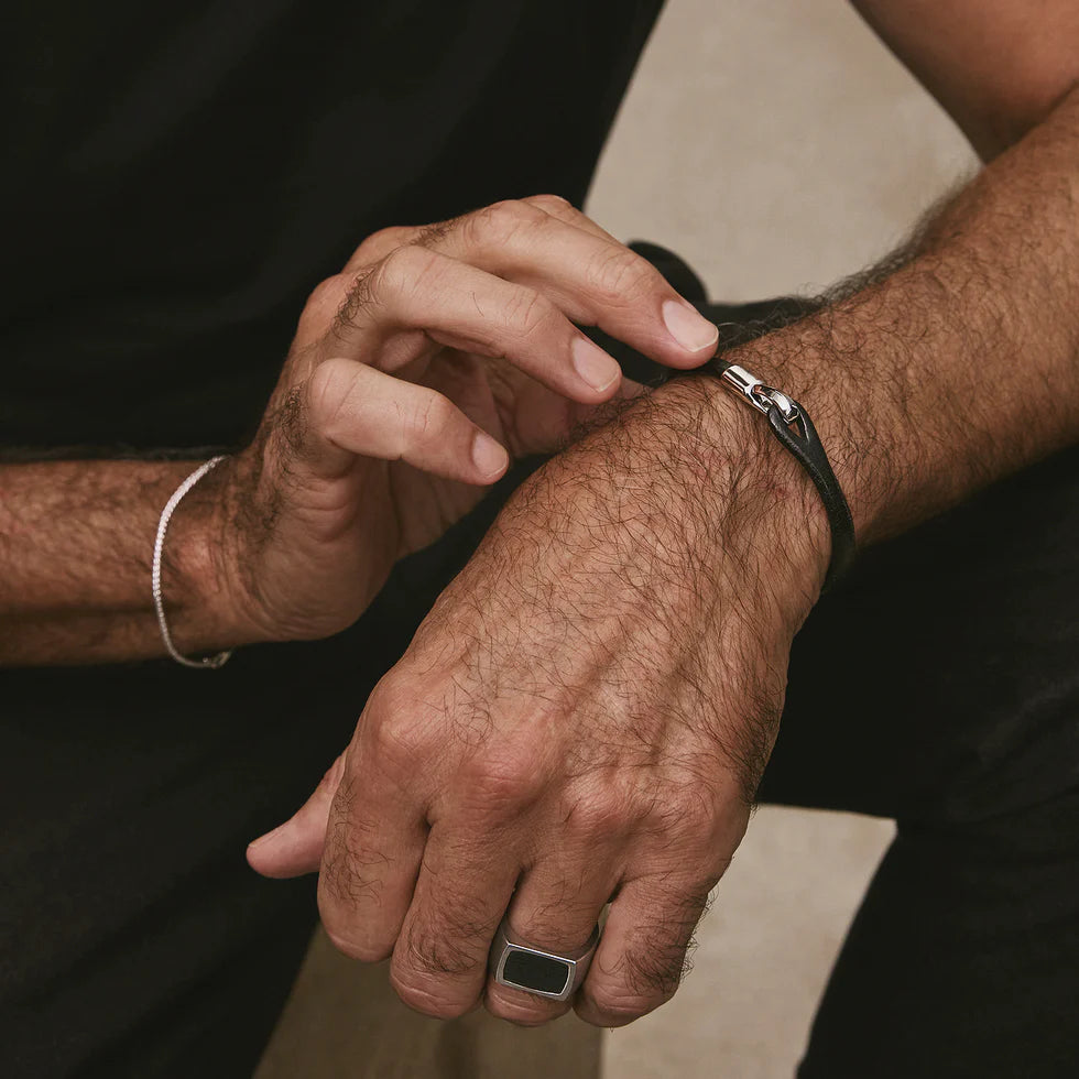 Kinship Men’s Leather and Steel Bracelet | Black