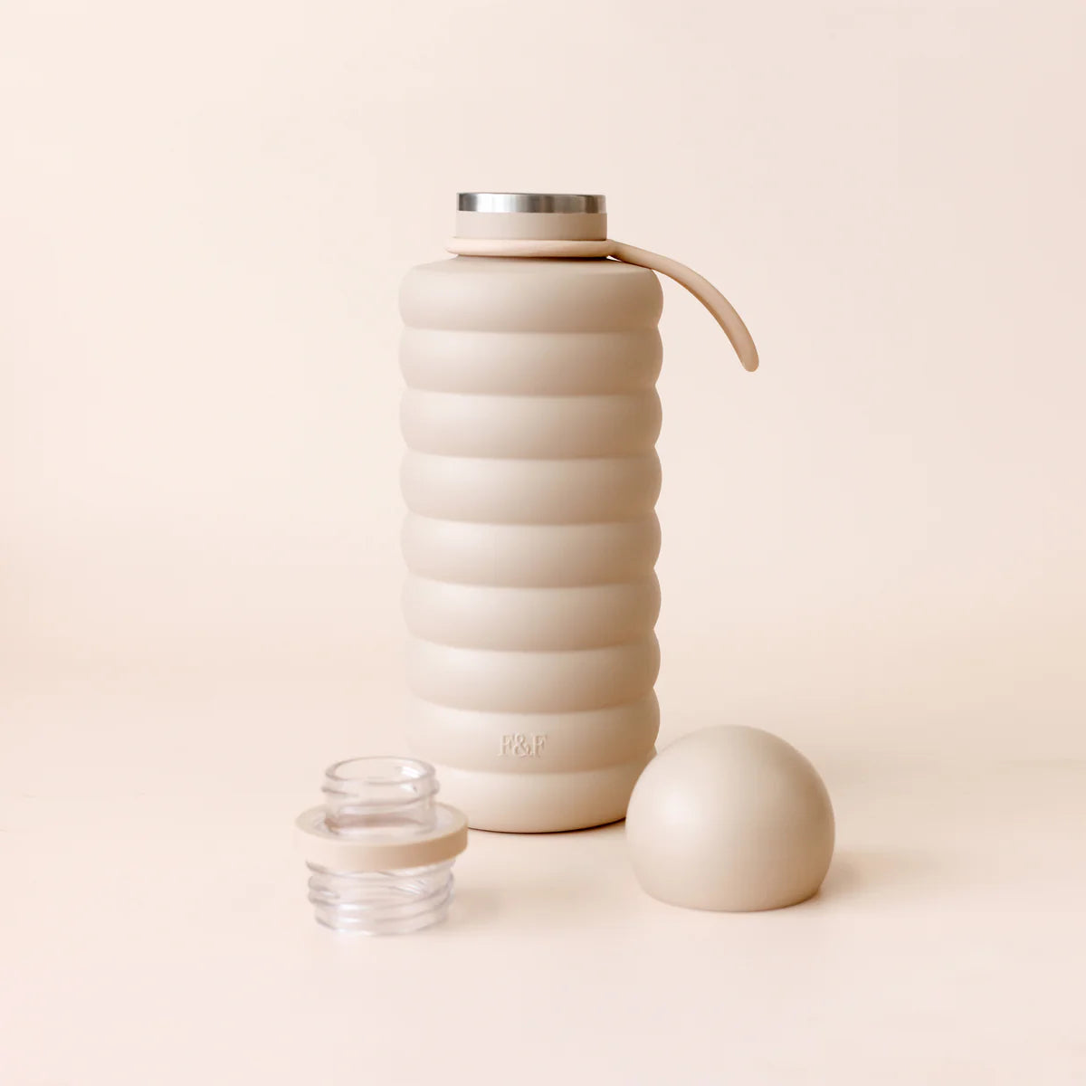 Bubble Reusable Water Bottle 700ml Latte