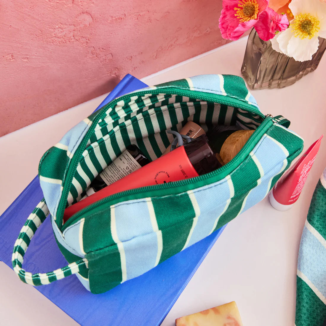 Toiletry Bag | Peppermint Punch