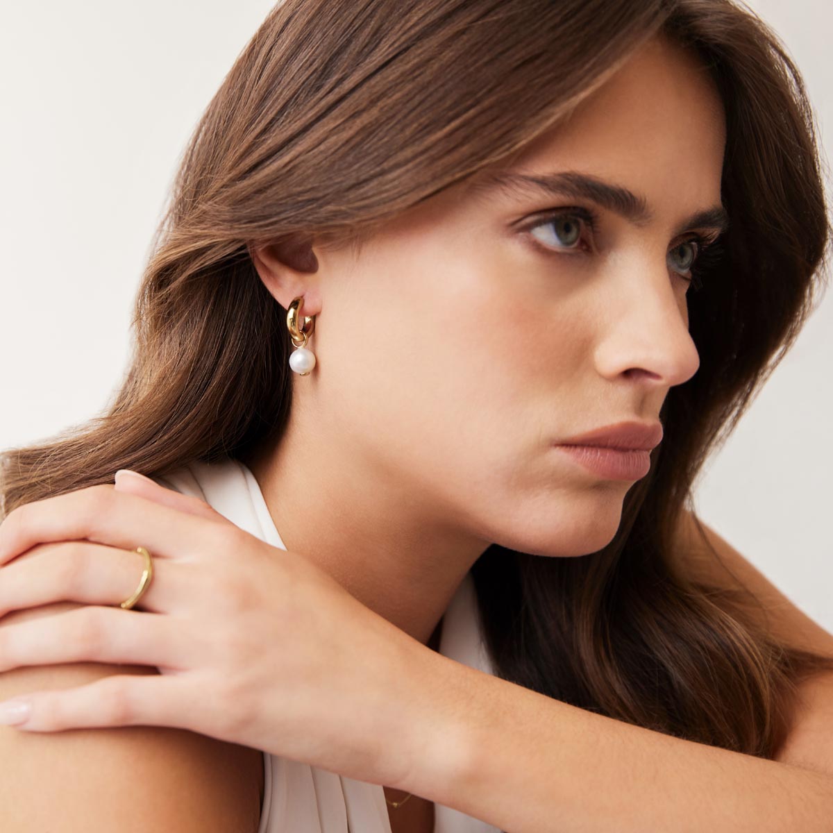 Ms Perla Yellow Gold Earring