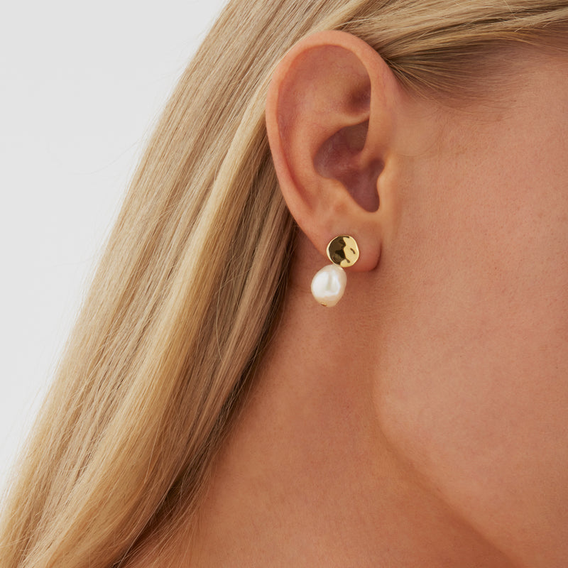 Renaissance Pearl Earrings | Yellow Gold