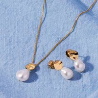 Renaissance Pearl Earrings | Yellow Gold