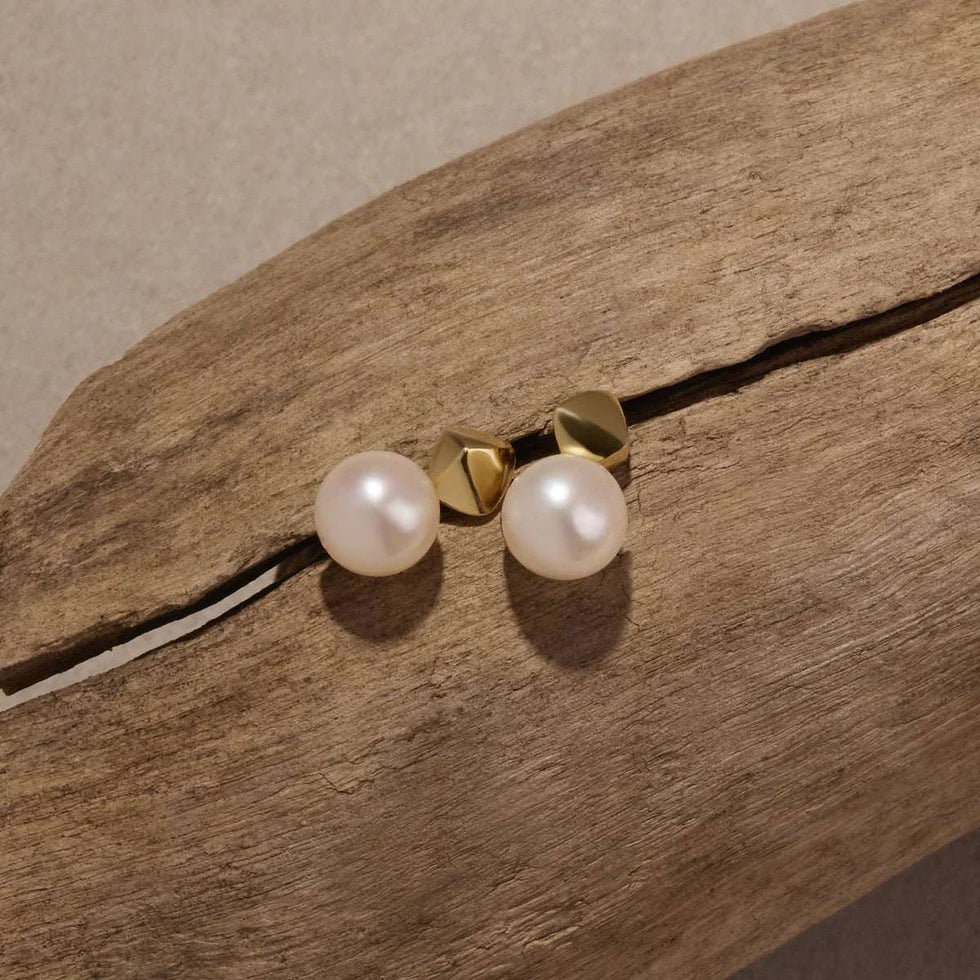 Mirage Yellow Gold Pearl Earring