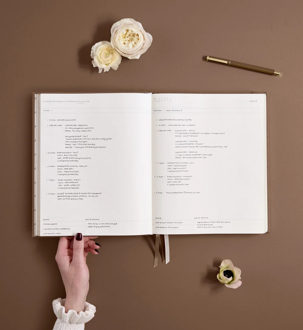 2027 Planner | Grande | Daily | Happenstance
