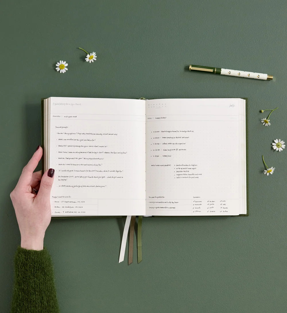 2027 Planner | Signature | Daily | Clover