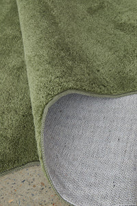 Evelyn Green Rug |  200 x 80cm