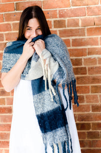 Charlies Checker Scarf