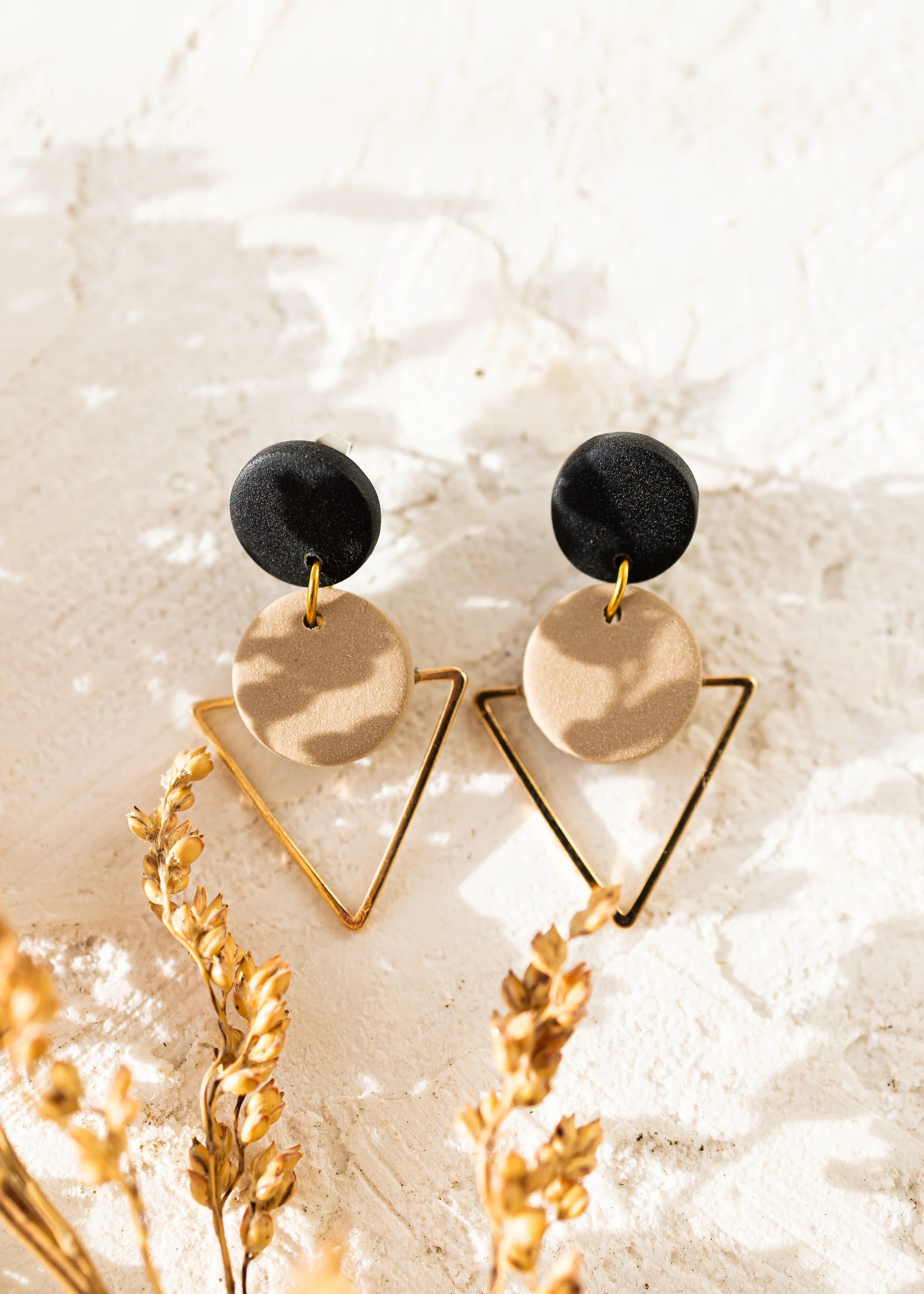 Eliana Dangles