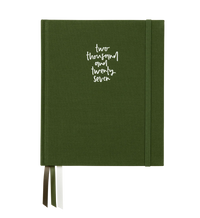 2027 Planner | Signature | Vertical Weekly | Clover