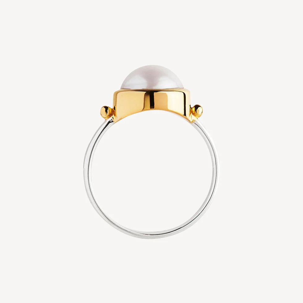 Garland Two-Tone Pearl Ring