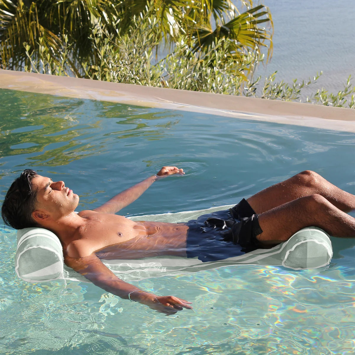 Mesh Hammock Float Seagrass Stripe