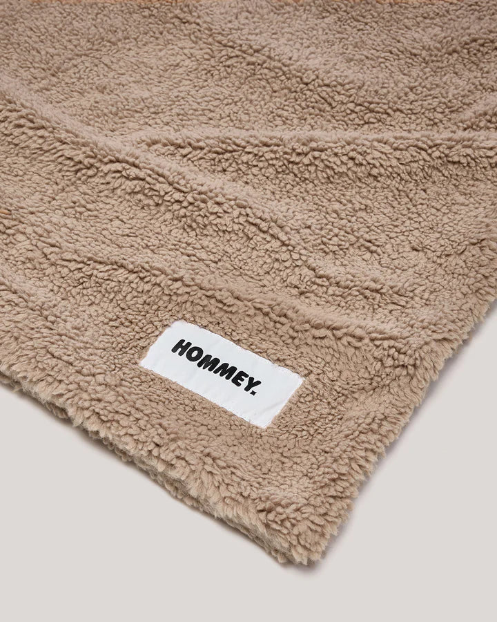 Faux Fur Throw Blanket | Warm Grey