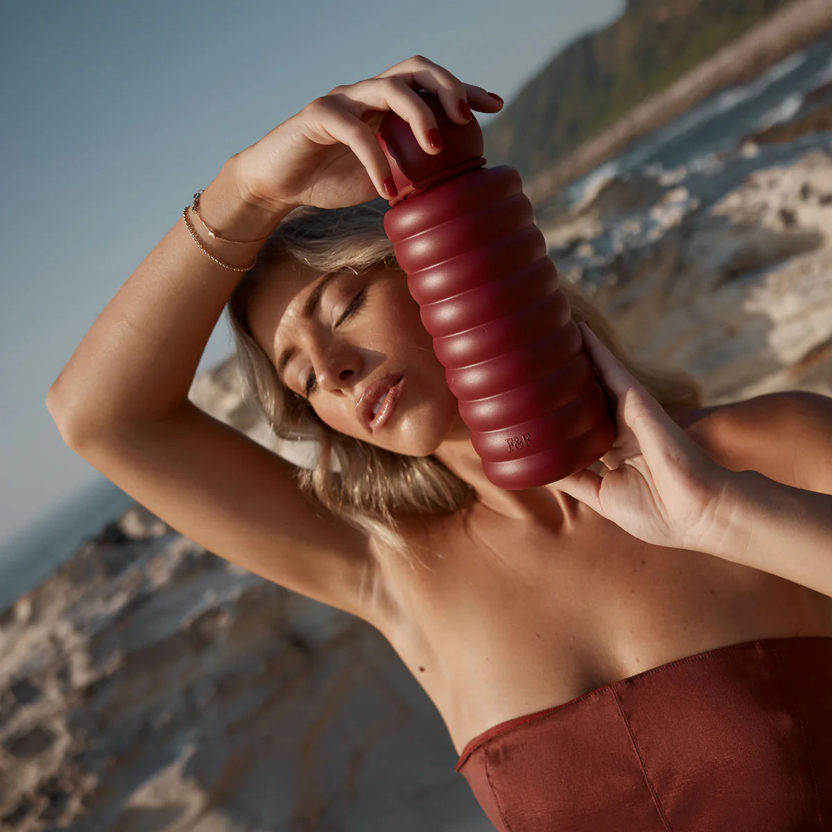 Bubble Reusable Water Bottle 700ml Cherry