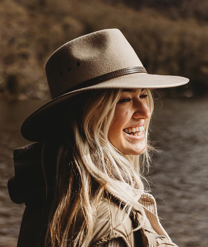 Universal Drover | Woodbury