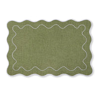 Claudia Green/White Scalloped Placemat
