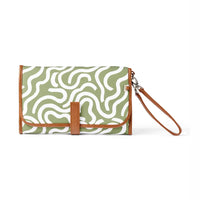 Change Mat Clutch | Green Squiggle