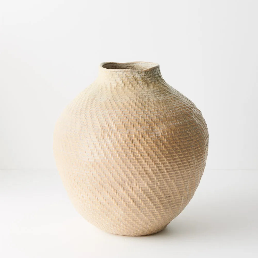 Emira Vase Butter