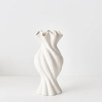Gustel Twist Vase | White