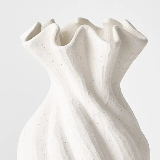 Gustel Twist Vase | White