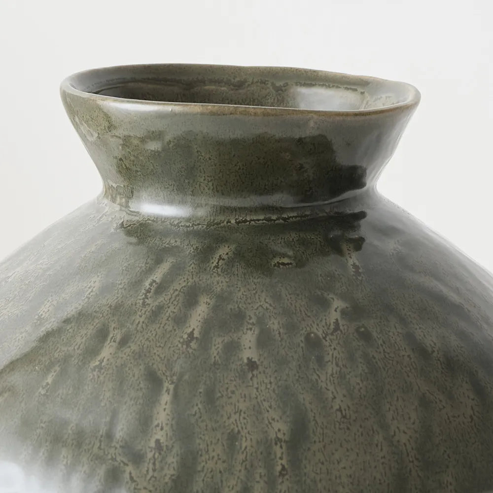 Natsuka Vase | Dark Olive