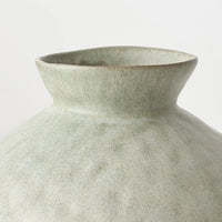 Natsuka Vase | Lichen
