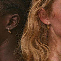 Eau Earrings | Yellow Gold