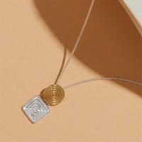 Labyrinthe Two-Tone Necklace
