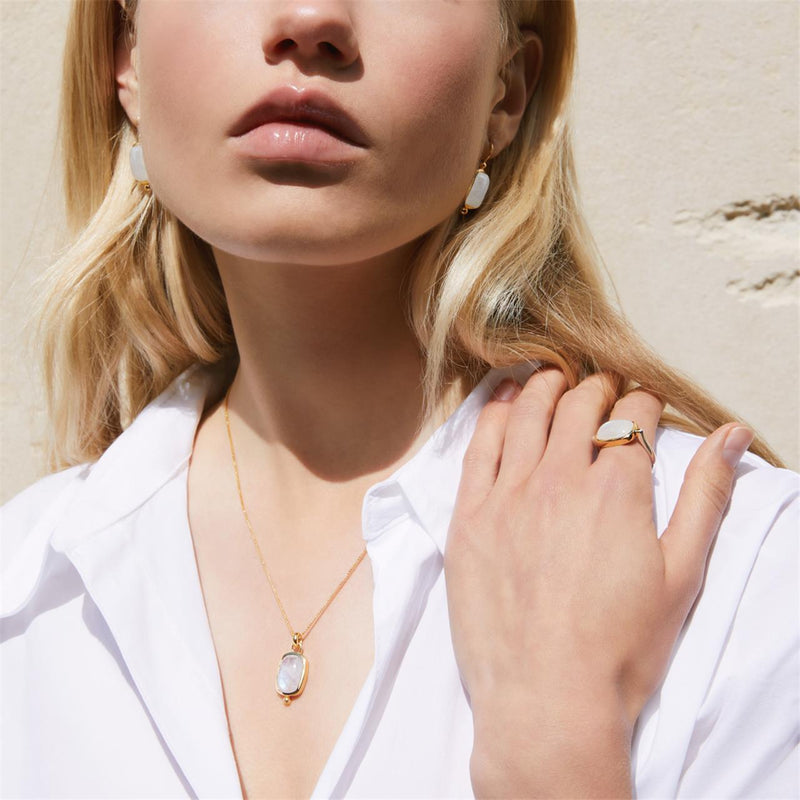 Fleur Rainbow Moonstone Necklace | Yellow Gold