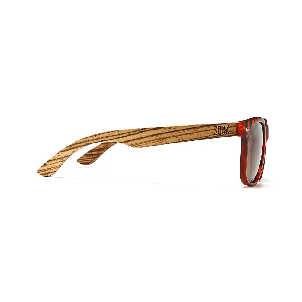 Avoca Walnut | Brown Lens | Walnut Arms