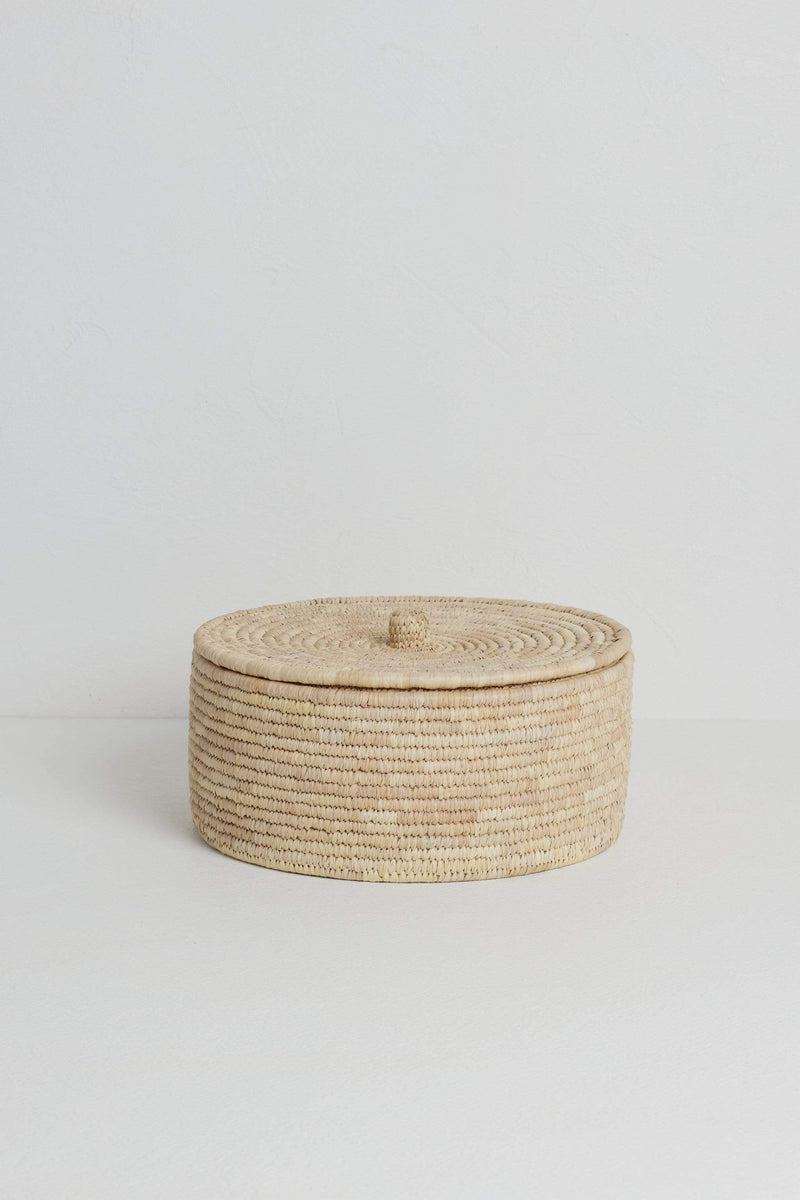 Round Palm Fibre  Placemats | Set of 8 In Basket With Lid